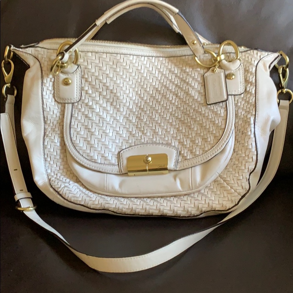 Coach basket weave shoulder bag